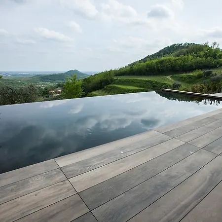 Фермерский дом Le Volpi Baone