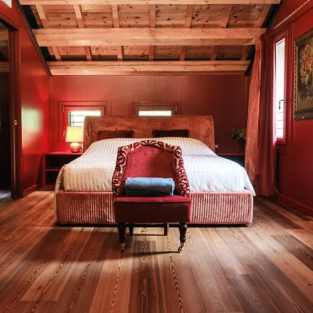 Lantgård Le Volpi *