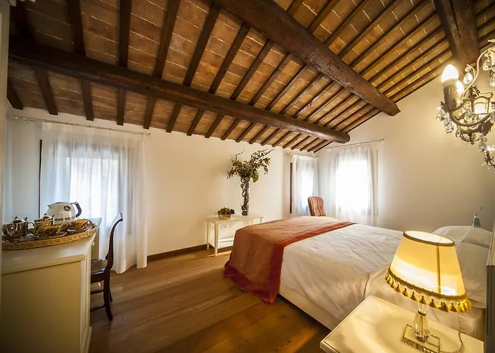 Le Volpi Baone
